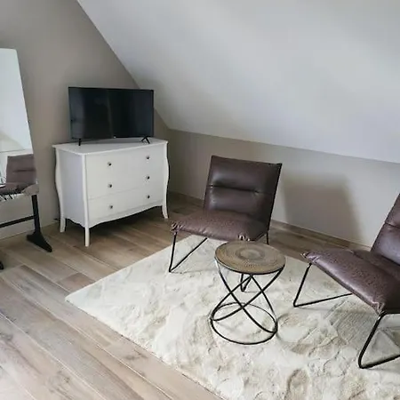 Chez Pascale * Le Molay-Littry